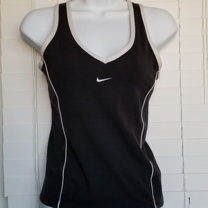Nike women's Size Small 4-6 Tank Top Dry fit
